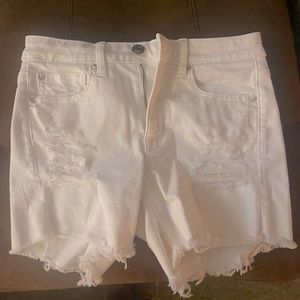 American Eagle distressed shorts size 6